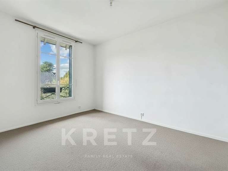 House La Celle-Saint-Cloud - 6 bedrooms - 215m²