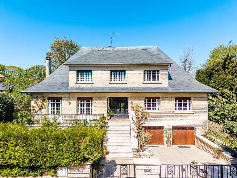 Maison La Celle-Saint-Cloud - 7 chambres - 467m²