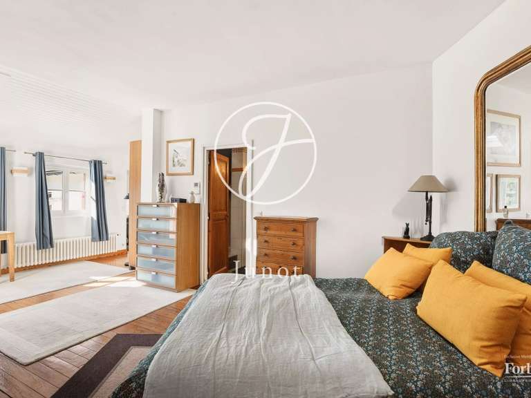 Maison La Celle-Saint-Cloud - 5 chambres - 275m²