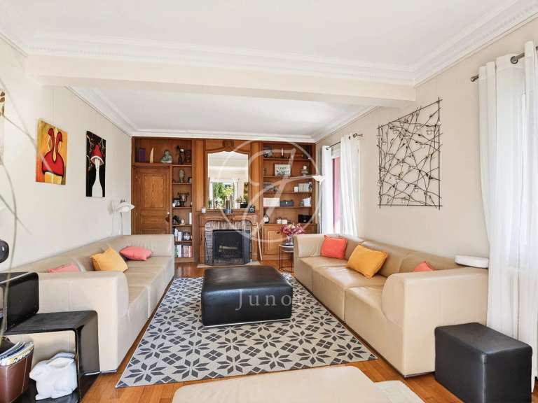 Maison La Celle-Saint-Cloud - 5 chambres - 275m²