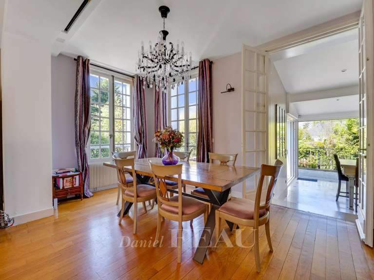 Maison La Celle-Saint-Cloud - 4 chambres - 300m²