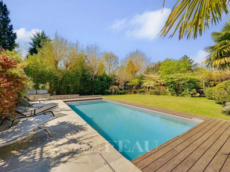 Maison La Celle-Saint-Cloud - 4 chambres - 300m²