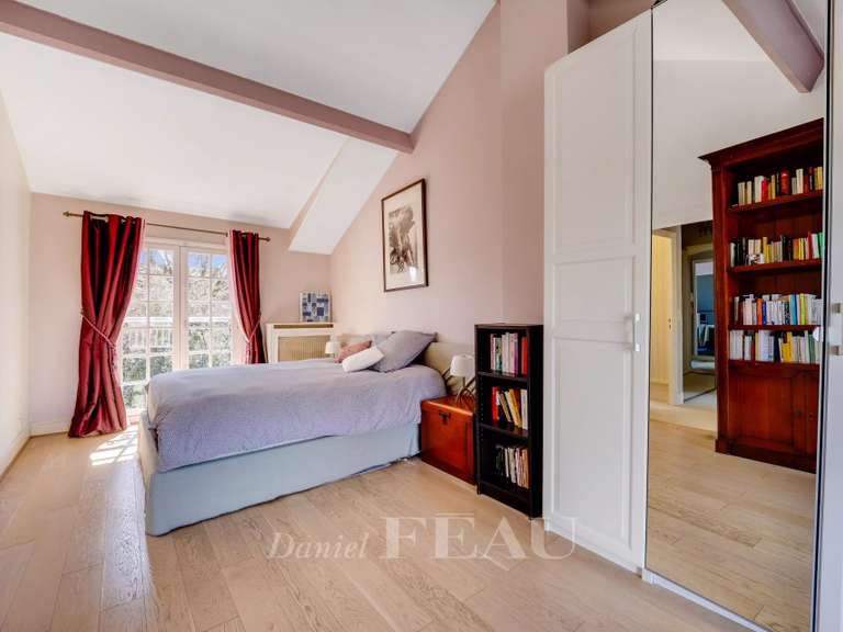 Maison La Celle-Saint-Cloud - 4 chambres - 300m²