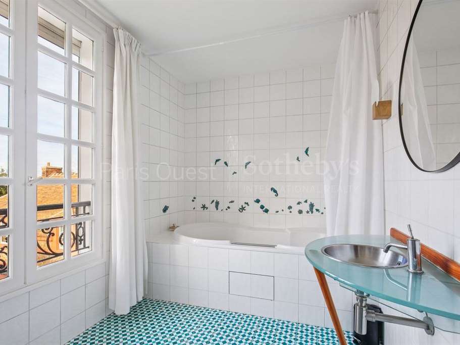 House La Celle-Saint-Cloud