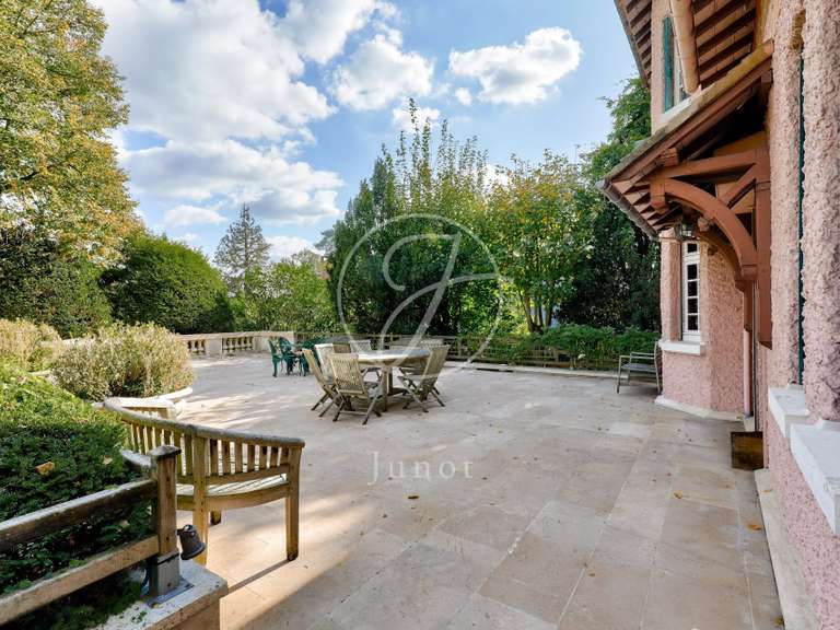 Maison La Celle-Saint-Cloud - 6 chambres - 337m²