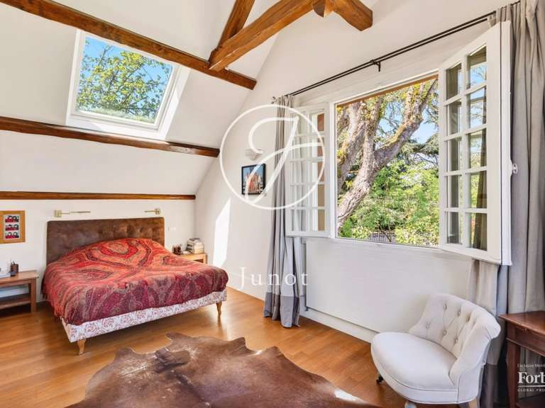 Maison La Celle-Saint-Cloud - 6 chambres - 338m²