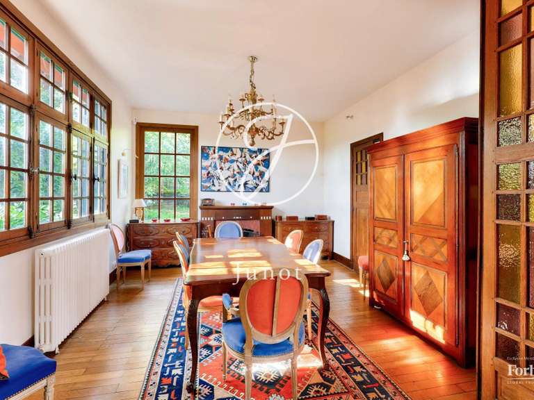 Maison La Celle-Saint-Cloud - 6 chambres - 338m²