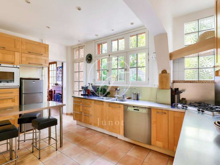 Maison La Celle-Saint-Cloud - 6 chambres - 337m²