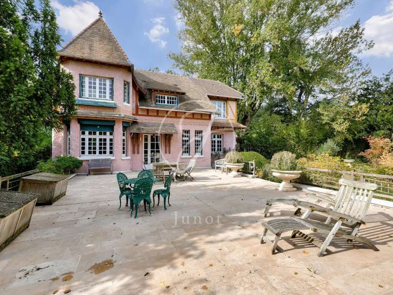 Maison La Celle-Saint-Cloud - 6 chambres - 337m²