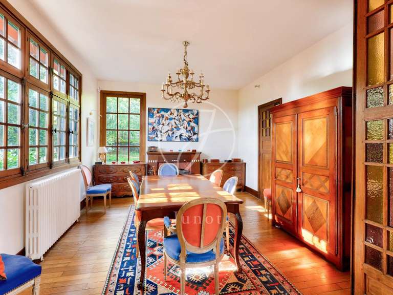 Maison La Celle-Saint-Cloud - 6 chambres - 337m²