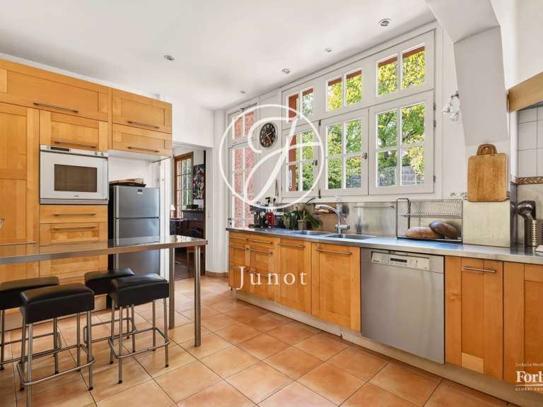 Maison La Celle-Saint-Cloud - 6 chambres - 338m²