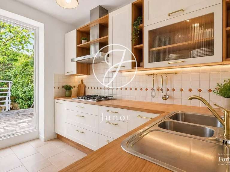 Maison La Celle-Saint-Cloud - 3 chambres - 143m²