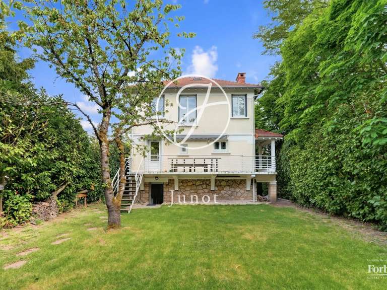 Maison La Celle-Saint-Cloud - 3 chambres - 143m²