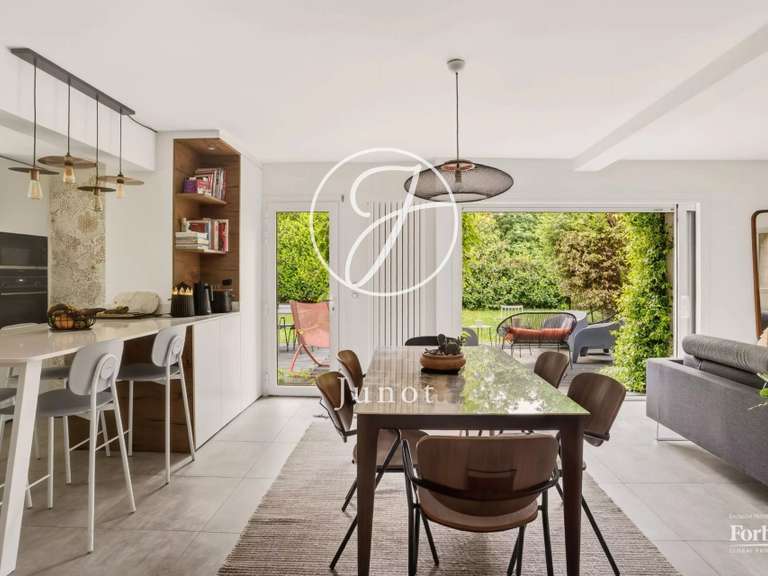 Maison La Celle-Saint-Cloud - 6 chambres - 205m²