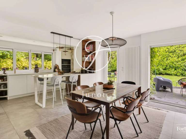 Maison La Celle-Saint-Cloud - 6 chambres - 205m²