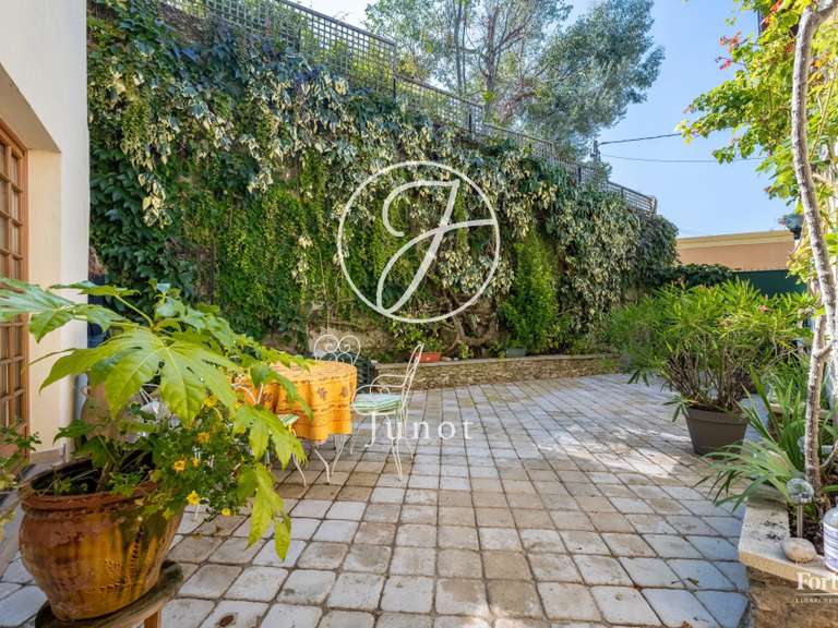 Maison La Celle-Saint-Cloud - 3 chambres - 154m²