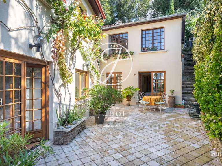 Maison La Celle-Saint-Cloud - 3 chambres - 154m²