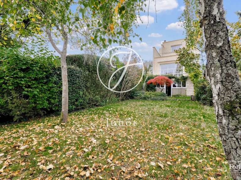Maison La Celle-Saint-Cloud - 6 chambres - 451m²