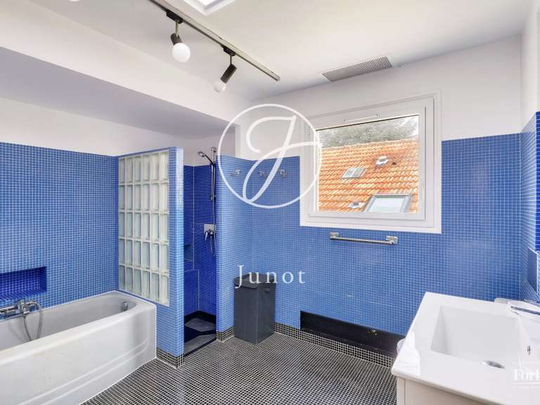 Maison La Celle-Saint-Cloud - 6 chambres - 451m²