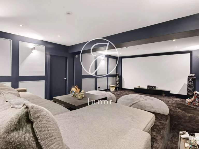 House La Celle-Saint-Cloud - 4 bedrooms - 441m²