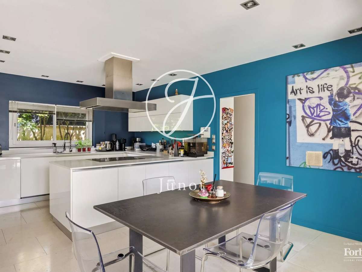 House La Celle-Saint-Cloud