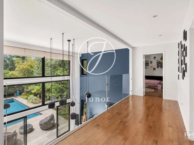 House La Celle-Saint-Cloud - 4 bedrooms - 441m²