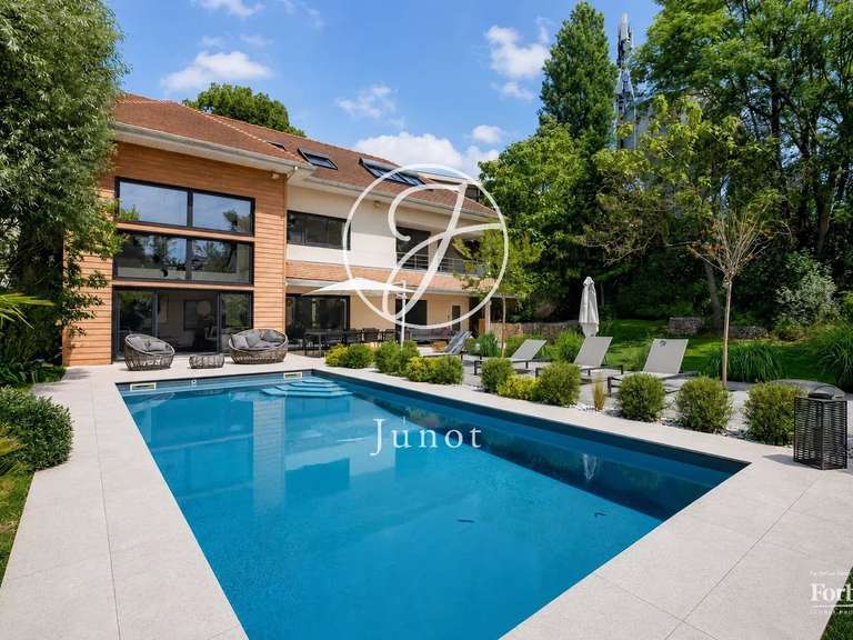 House La Celle-Saint-Cloud - 4 bedrooms - 441m²