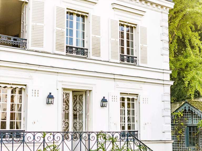Maison La Celle-Saint-Cloud - 6 chambres - 301m²