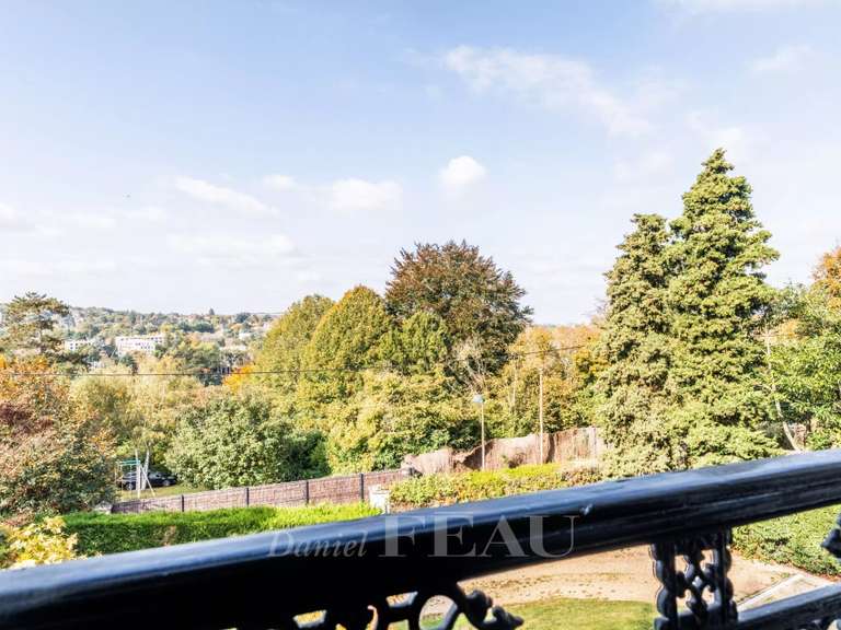 Maison La Celle-Saint-Cloud - 6 chambres - 301m²