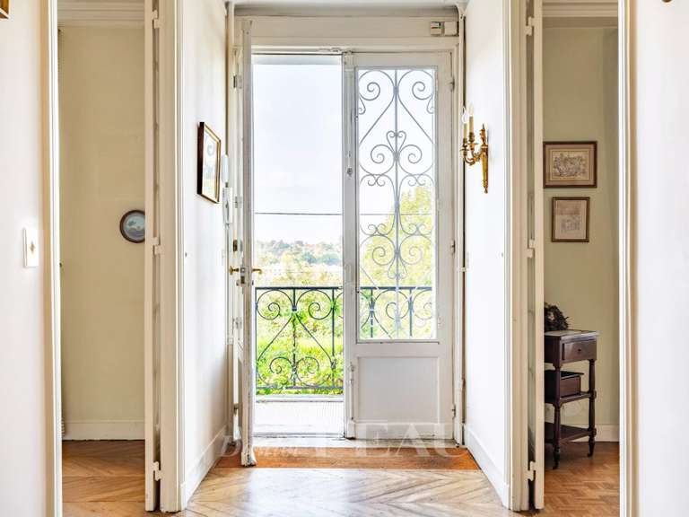 Maison La Celle-Saint-Cloud - 6 chambres - 301m²