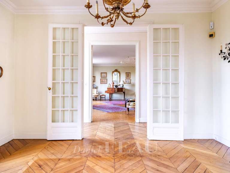 Maison La Celle-Saint-Cloud - 6 chambres - 301m²