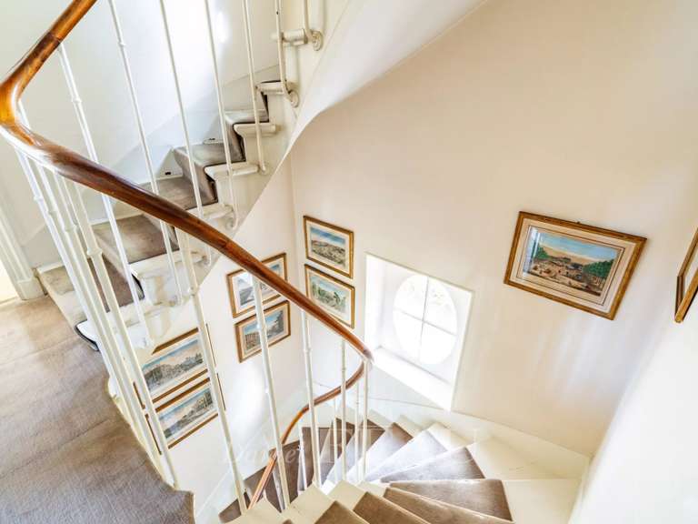 Maison La Celle-Saint-Cloud - 6 chambres - 301m²