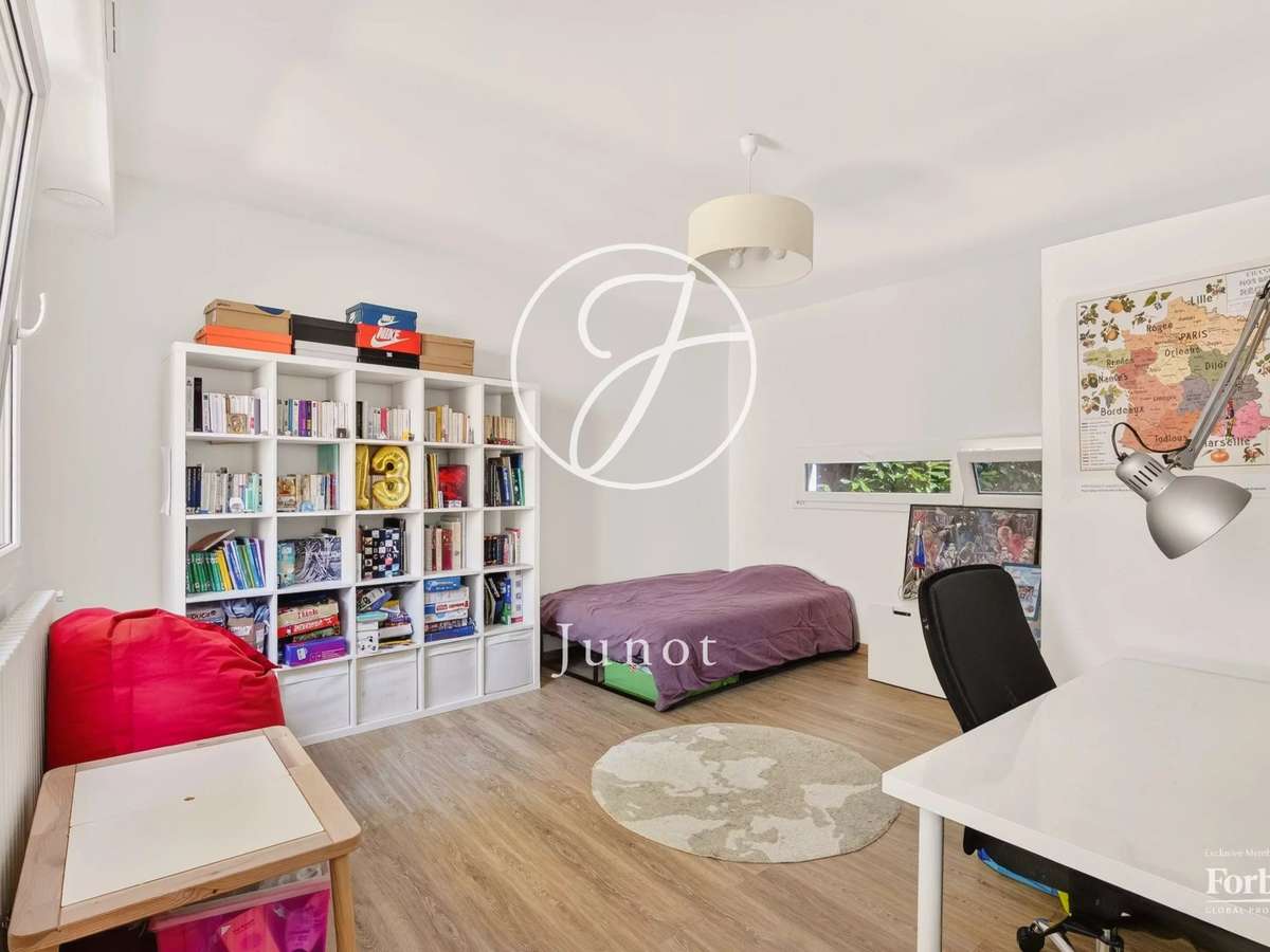 House La Celle-Saint-Cloud