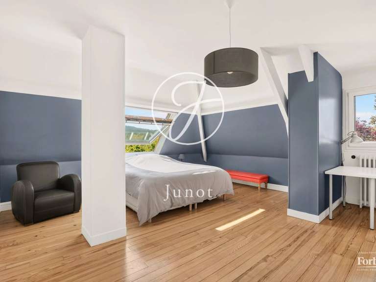 Maison La Celle-Saint-Cloud - 5 chambres - 268m²