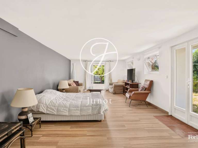 Maison La Celle-Saint-Cloud - 5 chambres - 268m²