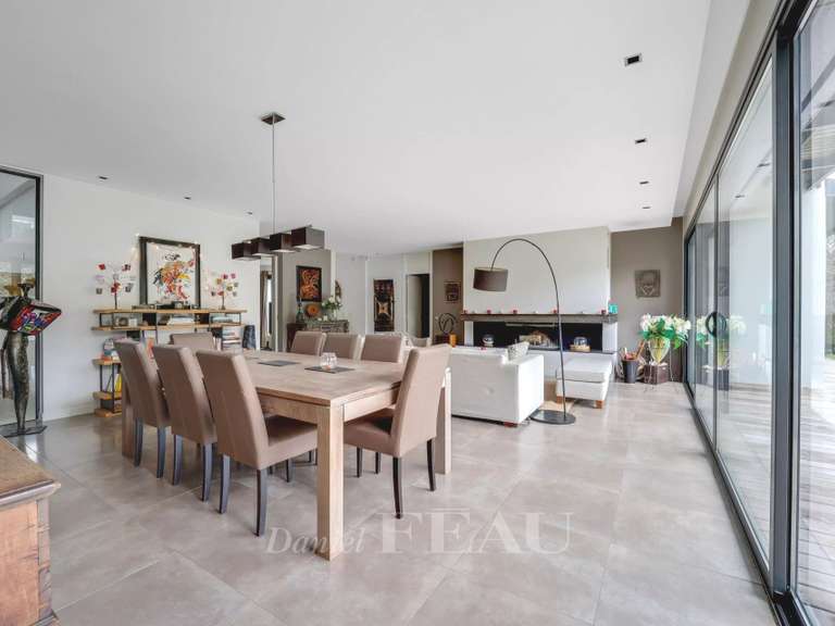 Maison La Celle-Saint-Cloud - 5 chambres - 442m²