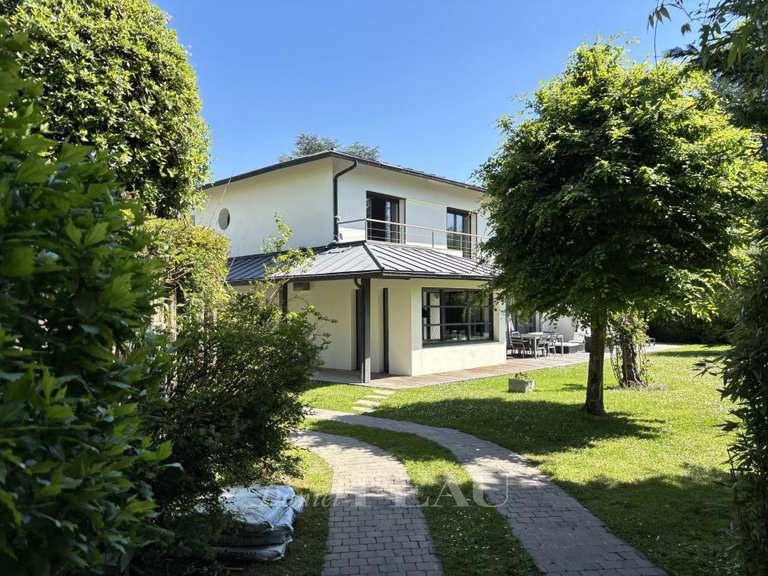 Maison La Celle-Saint-Cloud - 5 chambres - 442m²
