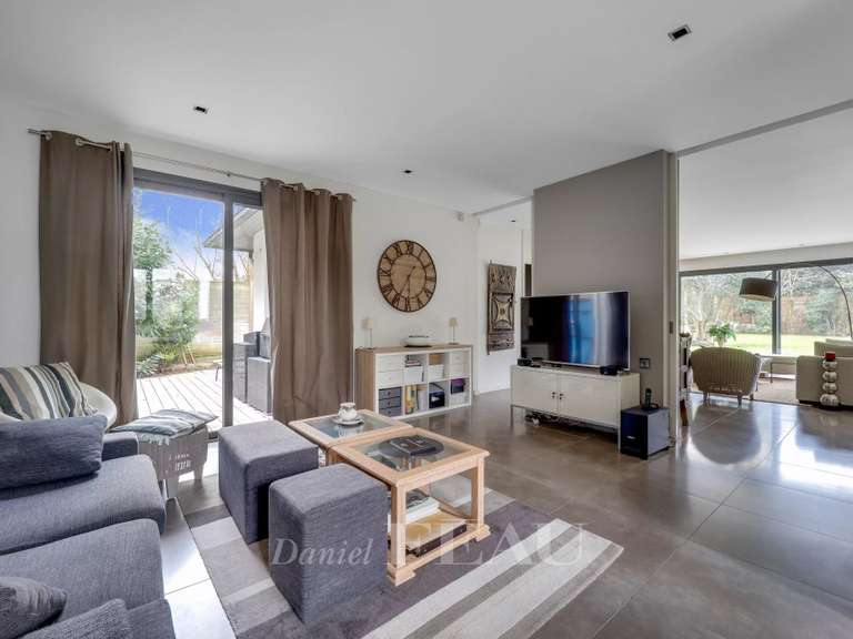 Maison La Celle-Saint-Cloud - 5 chambres - 442m²