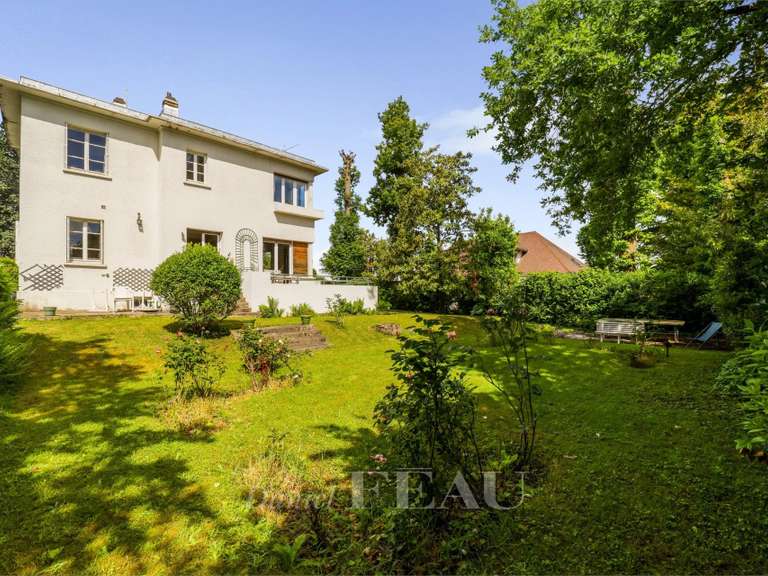 Maison La Celle-Saint-Cloud - 3 chambres - 204m²