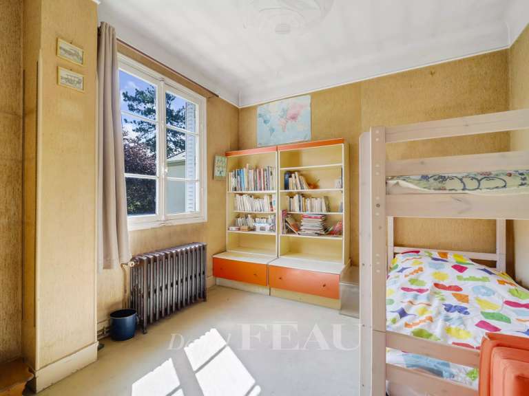 Maison La Celle-Saint-Cloud - 3 chambres - 204m²
