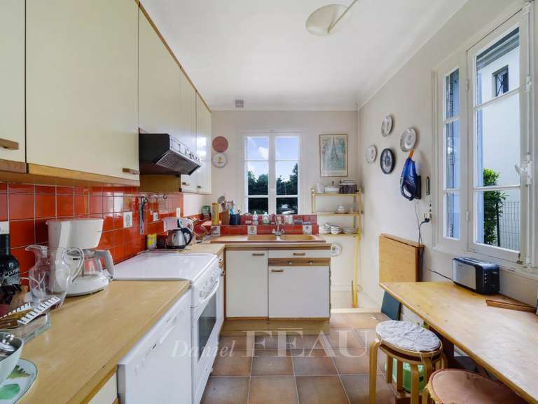 Maison La Celle-Saint-Cloud - 3 chambres - 204m²