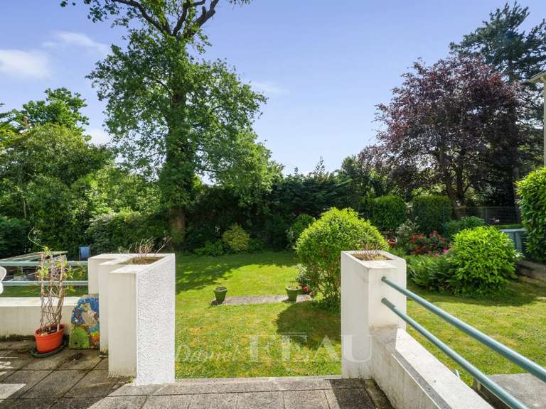 Maison La Celle-Saint-Cloud - 3 chambres - 204m²