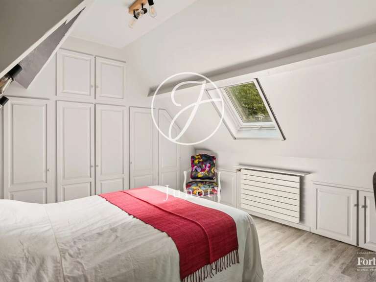 Maison La Celle-Saint-Cloud - 4 chambres - 190m²
