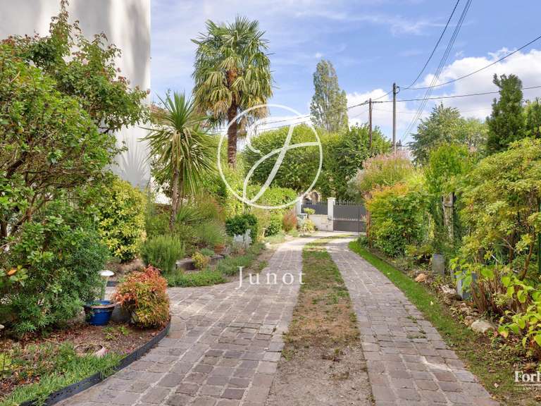 Maison La Celle-Saint-Cloud - 4 chambres - 190m²