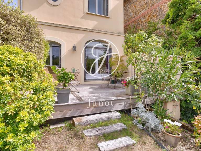 Maison La Celle-Saint-Cloud - 4 chambres - 190m²