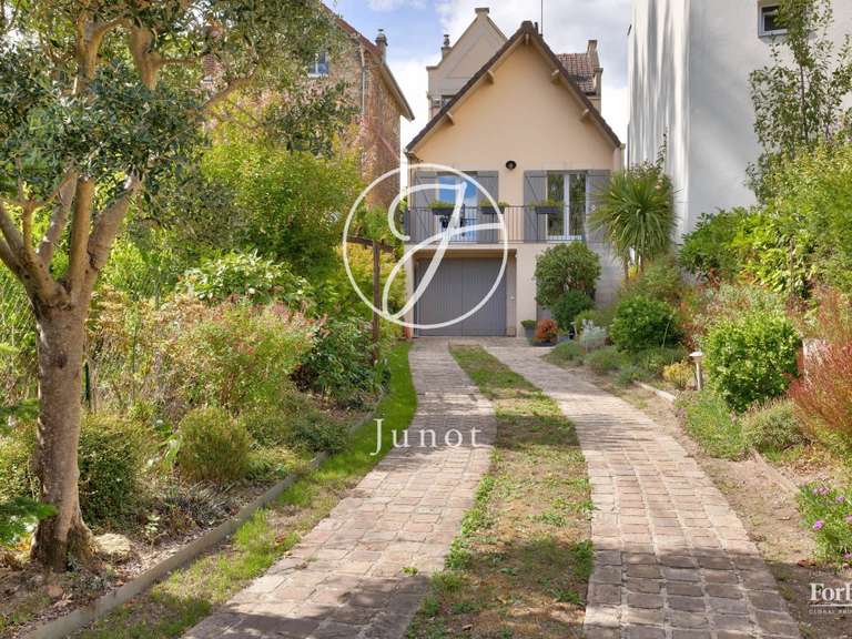 Maison La Celle-Saint-Cloud - 4 chambres - 190m²