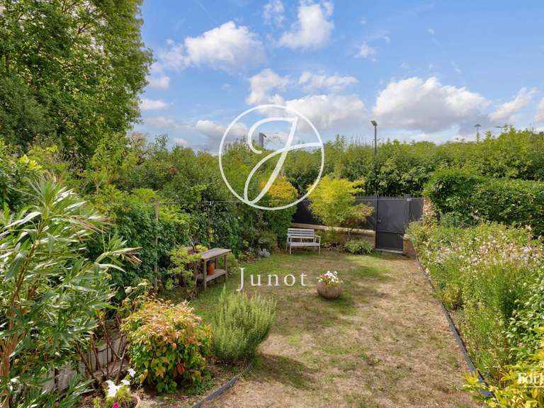 Maison La Celle-Saint-Cloud - 4 chambres - 190m²
