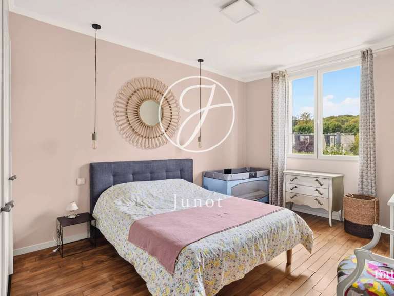Maison La Celle-Saint-Cloud - 4 chambres - 190m²