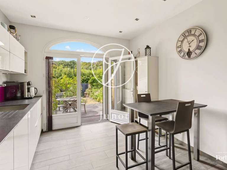 Maison La Celle-Saint-Cloud - 4 chambres - 190m²