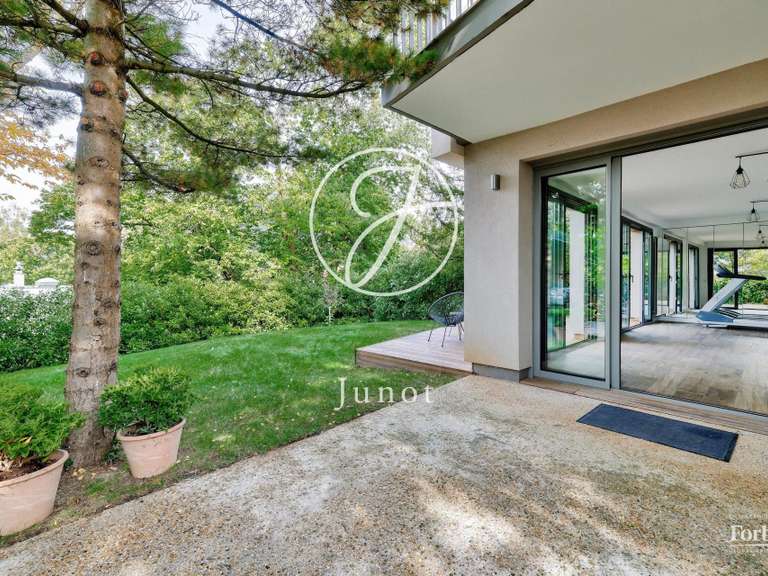 Maison La Celle-Saint-Cloud - 5 chambres - 240m²